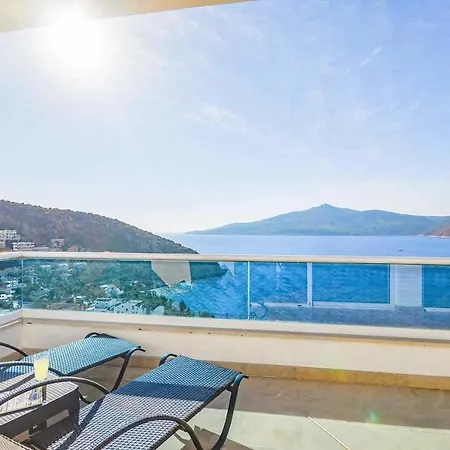 Sleeps 8 Pool Air Con Wifi וילה קלקן